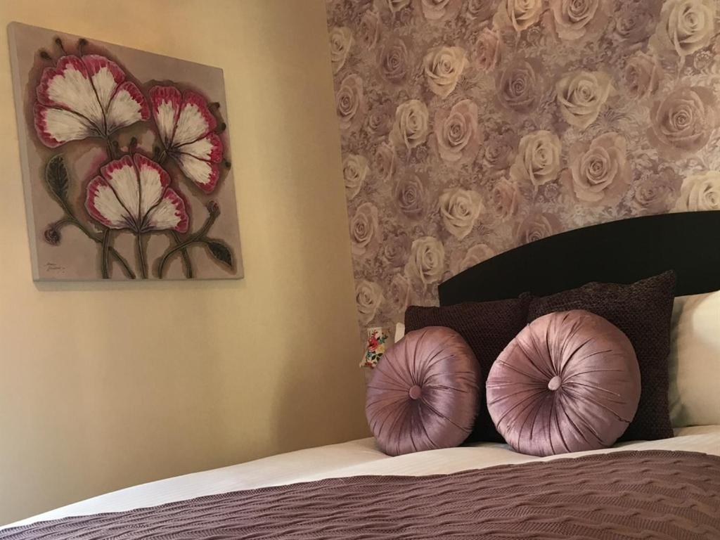 The Westmorland Inn Bowness-on-Windermere Room photo
